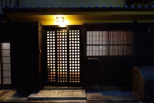 Hostal Karaku Inn