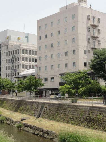 Hotel Matsumoto Yorozuya