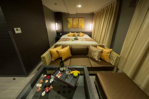 Hotel In The Green (adult Only)