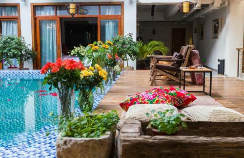 Posada Zhangjiajie Maosao Inn