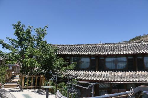 Hostal Qingyun Yard Stories From Afar Inn
