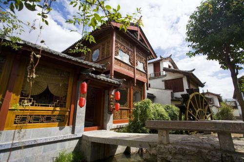Posada Lijiang Sunshine Nali Inn