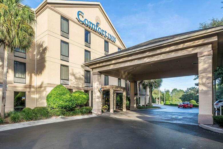 Hotel Comfort Inn West