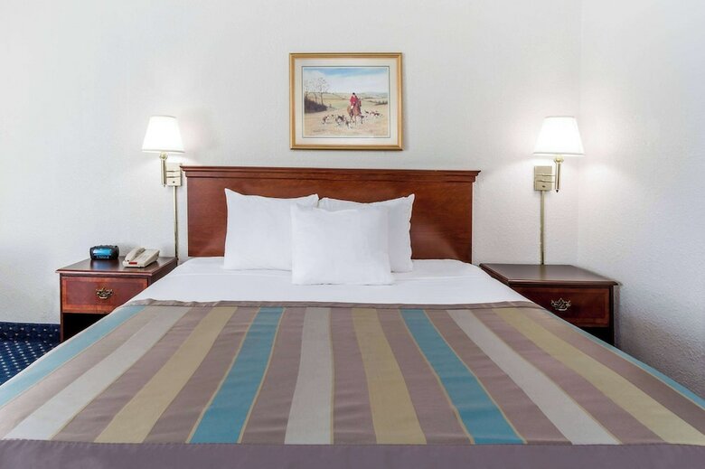 Hotel Comfort Inn