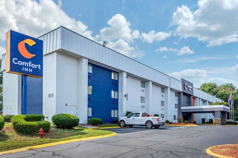 Hotel Comfort Inn South