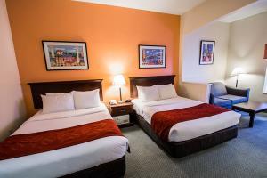 Hotel Comfort Suites Airport