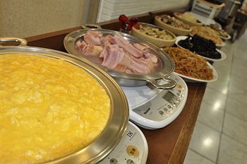 Apa Villa Hotel Nagoya Marunouchi Ekimae