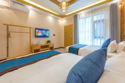 Hotel Lijiang Myhome Inn