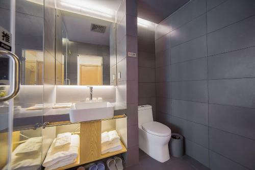 Hotel Lijiang Myhome Inn