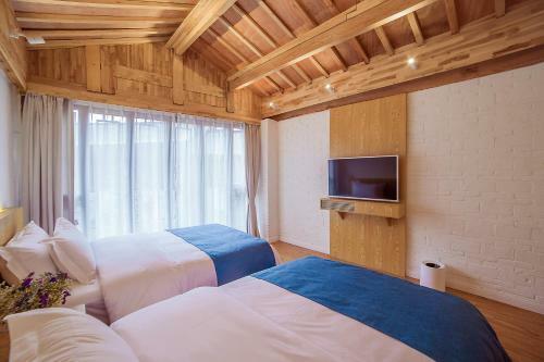 Hotel Lijiang Myhome Inn