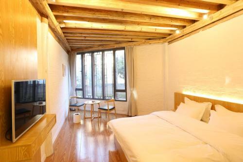 Hotel Lijiang Myhome Inn