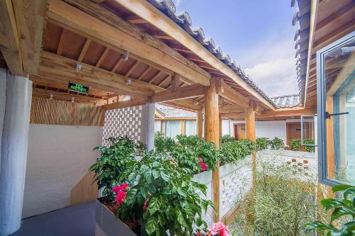Hotel Lijiang Myhome Inn