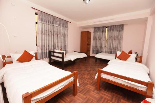Albergue Famous House