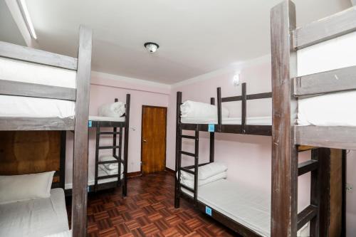 Albergue Famous House