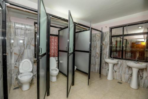 Albergue Famous House