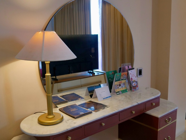 Grand Edge Hotel Semarang