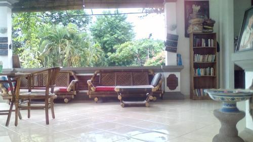 Hostal Puri Mandhara Lovina