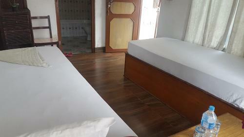 Hotel Shiva's Dream