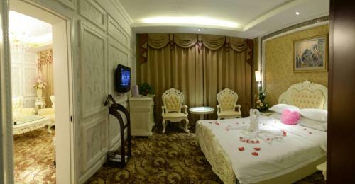 Dunhuang Grand Sun Hotel