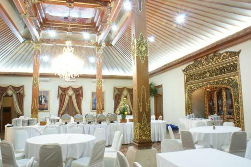 Kusuma Sahid Prince Hotel Solo