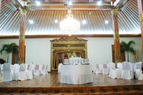 Kusuma Sahid Prince Hotel Solo
