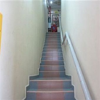 New Wave Hotel Seri Kembangan