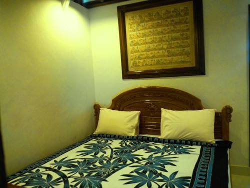 Artini 1 Cottage