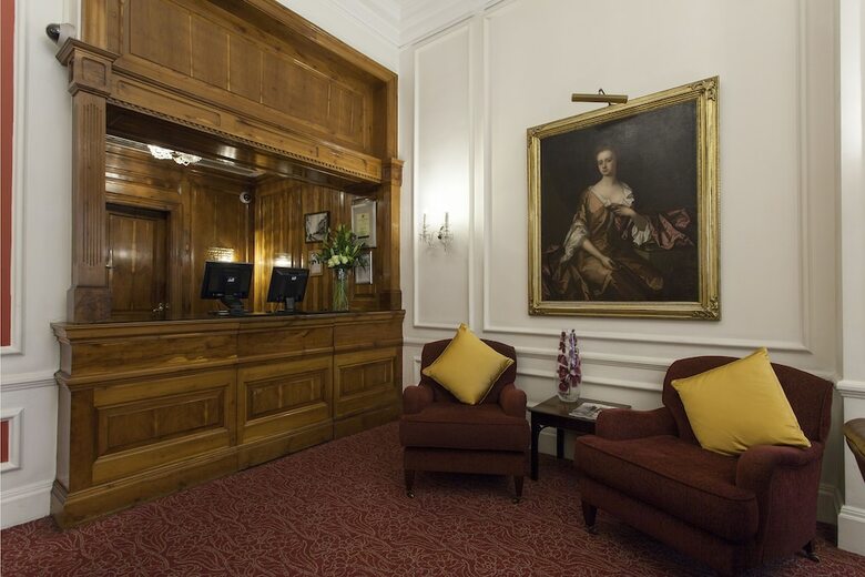 Hotel Thistle Hyde Park