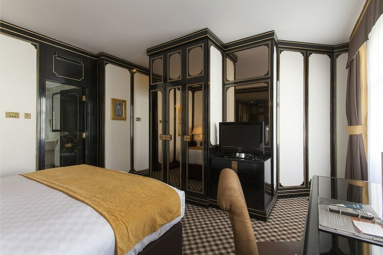 Hotel Thistle Hyde Park