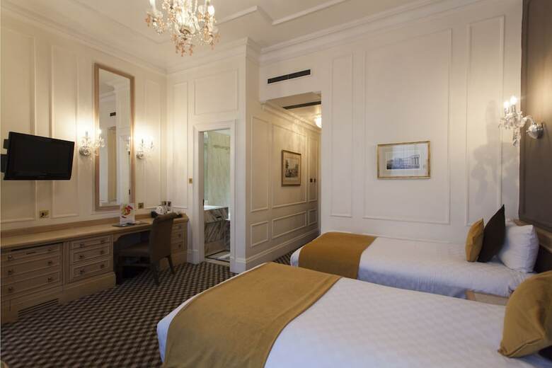 Hotel Thistle Hyde Park