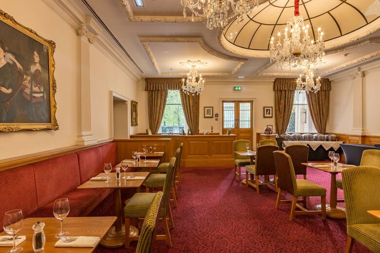 Hotel Thistle Hyde Park