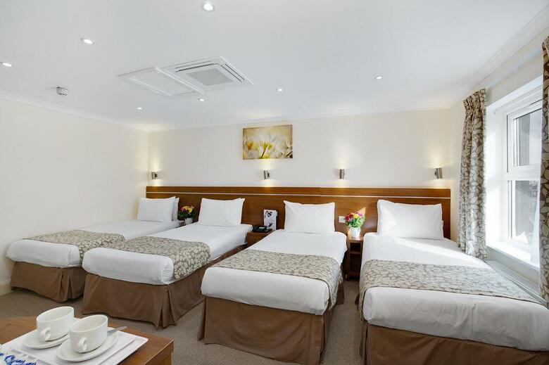 Hotel Bayswater Inn
