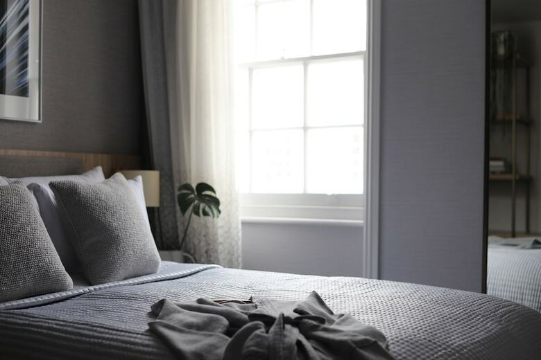 Hotel Inhabit