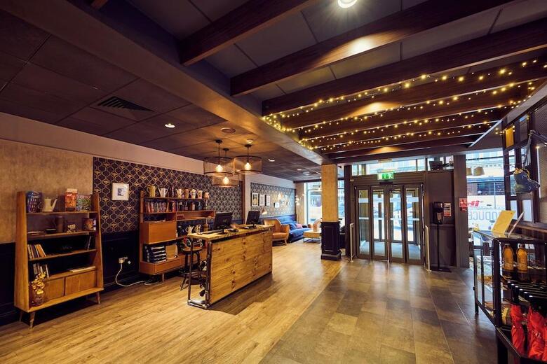 Hotel A&O Manchester City Centre