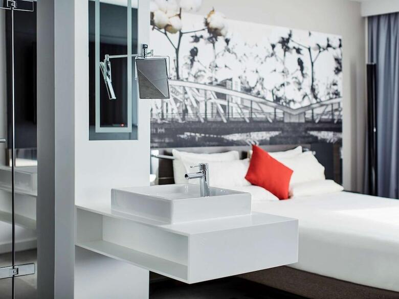 Hotel A&O Manchester City Centre