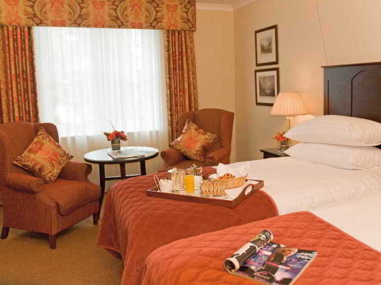 Macdonald Old England Hotel & Spa