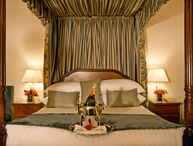 Macdonald Old England Hotel & Spa