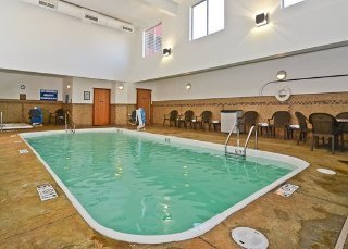 Hotel Quality Inn & Suites