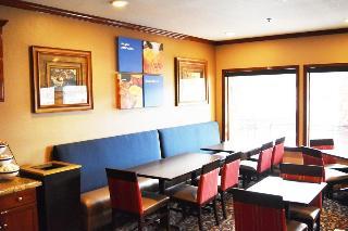 Hotel Quality Inn & Suites