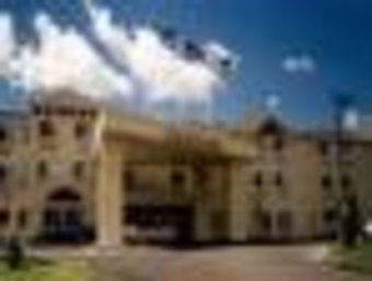 Hotel Quality Inn & Suites