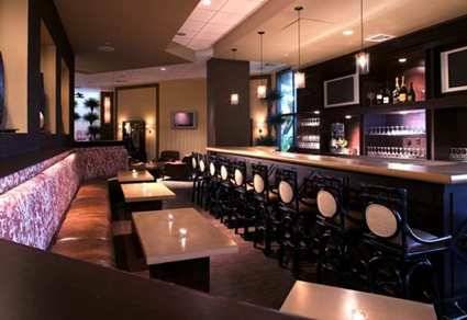 Hotel Doubletree By Hilton Miami Airport