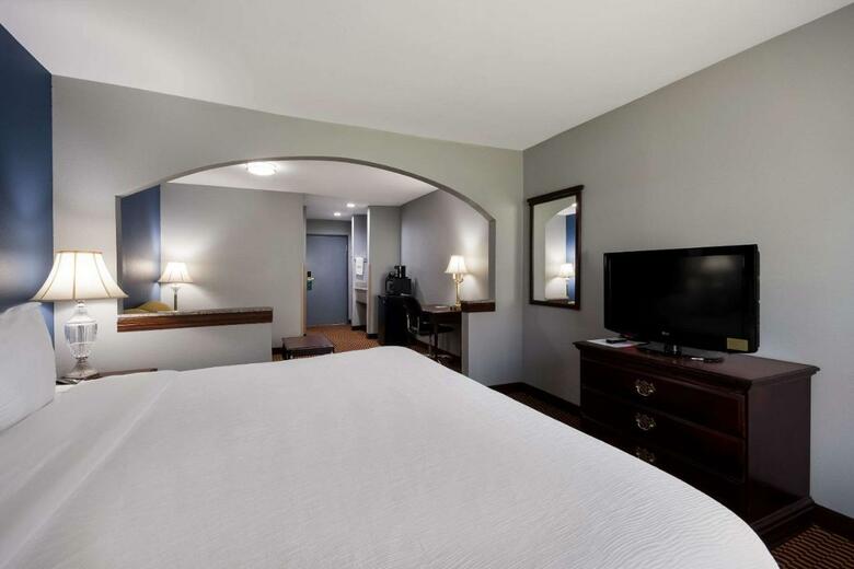 Hotel Comfort Inn North
