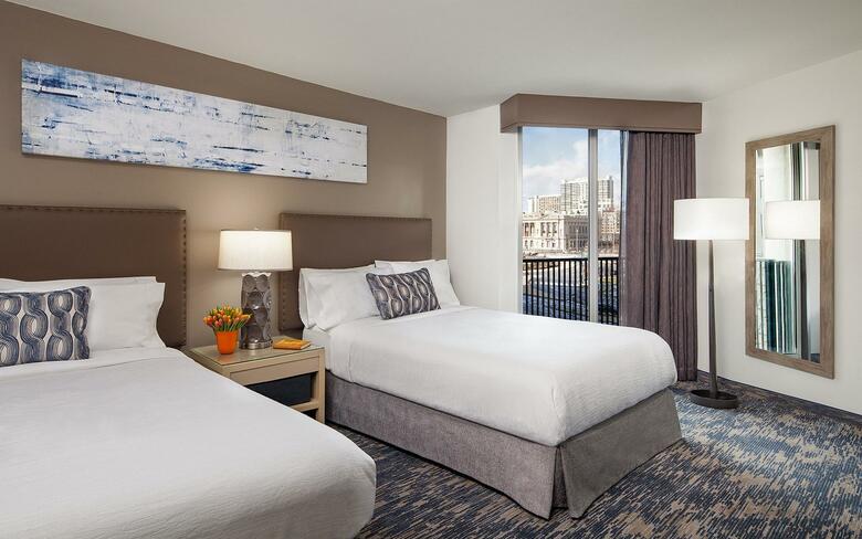 Hotel Embassy Suites Philadelphia - Center City