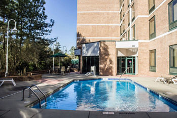 Hotel Comfort Suites (durham)