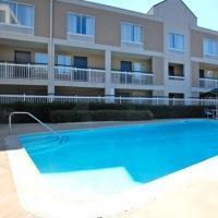 Hotel Quality Inn & Suites