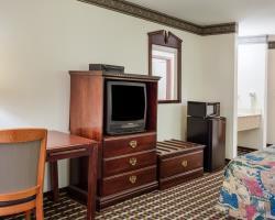 Hotel Econo Lodge (hopewell)