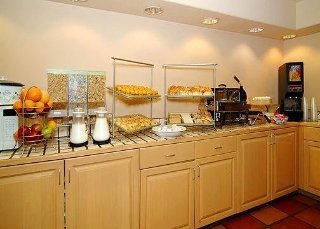 Hotel Comfort Suites