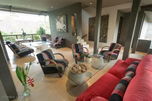Hostal D'omah Villa