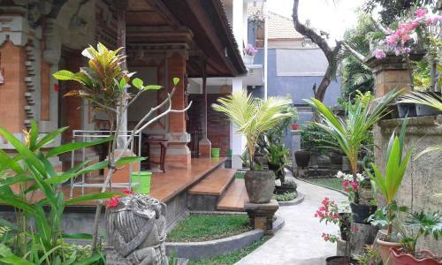 Hostal Mandia Bungalows