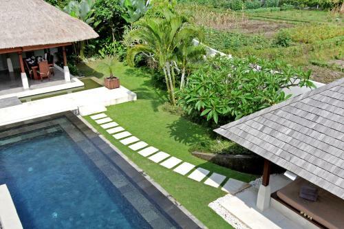 Villa Sayang Estate